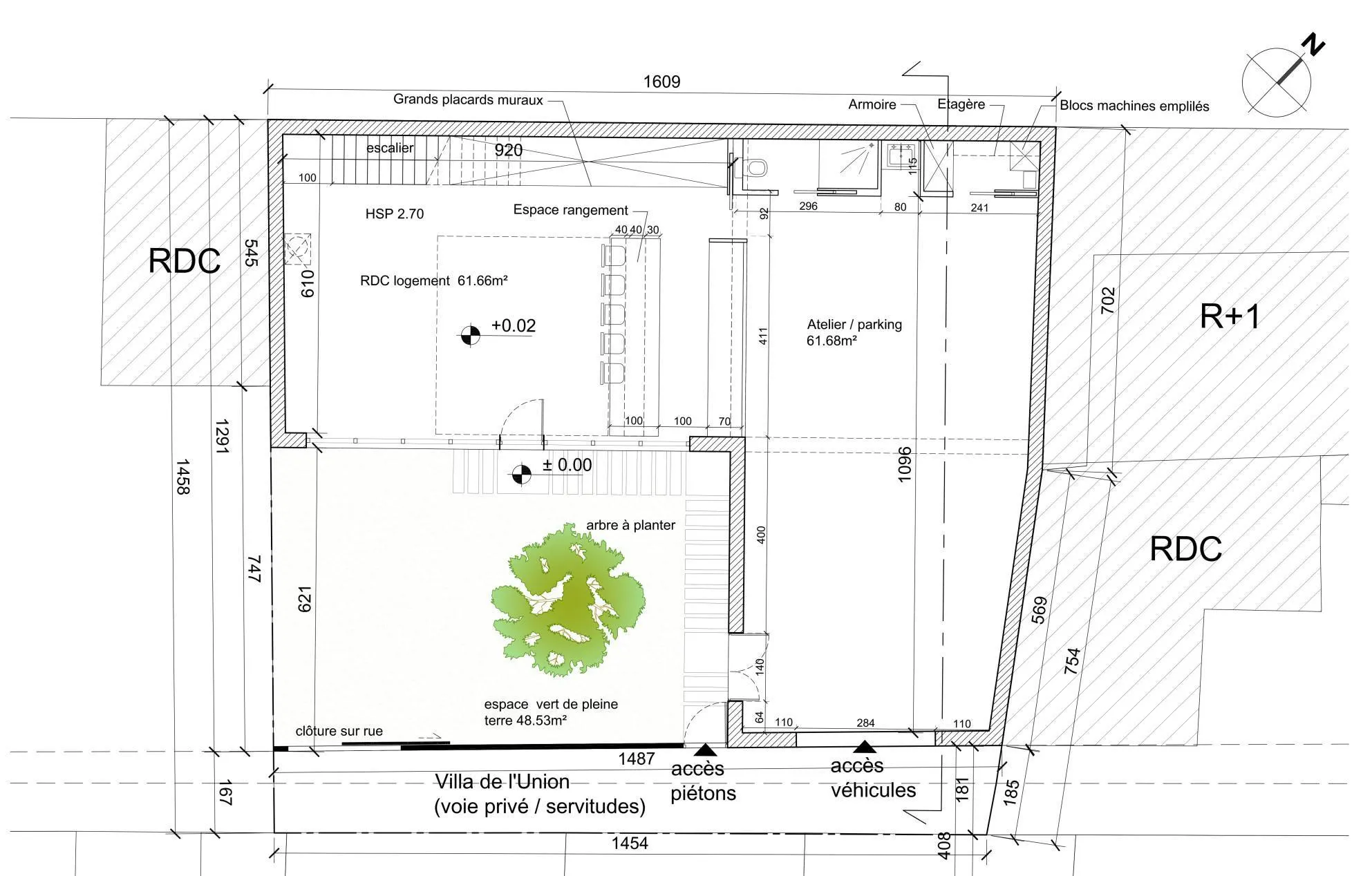 Plan du rez-de-chaussée : espace de jour et atelier